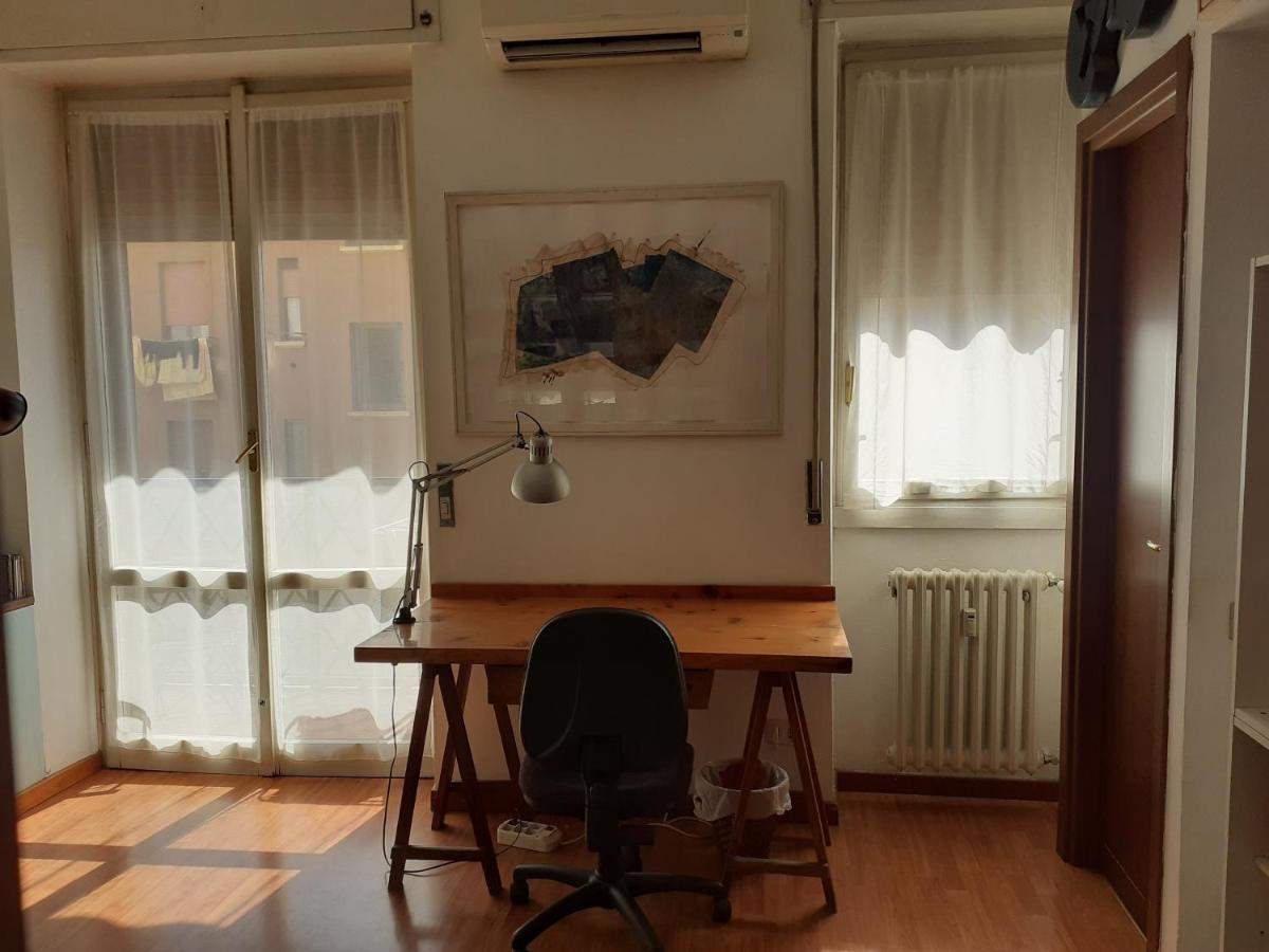 Camera A Milano Zona Nolo Cimiano Appartement Buitenkant foto